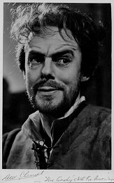 1948: Alec Clunes as Thomas Mendip in THE LADY'S NOT FOR BURNING
